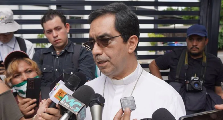 Iglesia católica descarta sanciones a funcionarios que han promovido la minería en El Salvador
