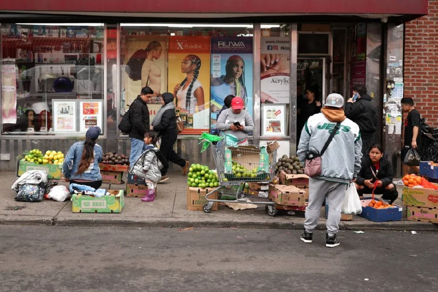 La gente tiene miedo, la economía de los migrantes se resiente por las políticas de Trump