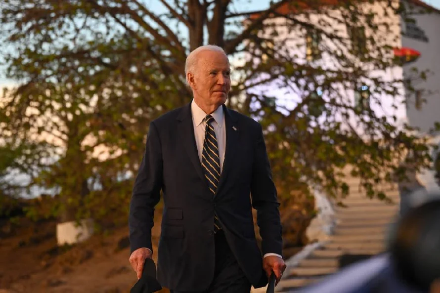 Biden reaparece entre aplausos en el estreno de "Othello" en Nueva York
