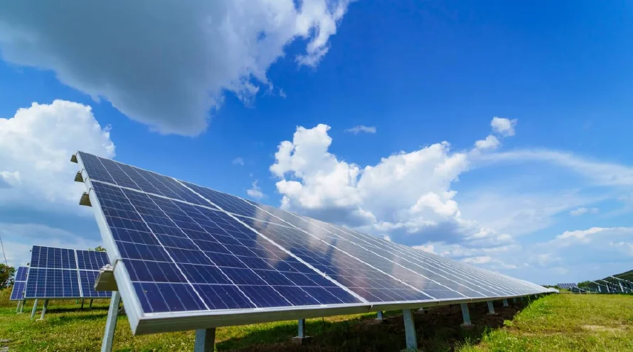 Empresa china empieza a construir planta de energía solar en Nicaragua