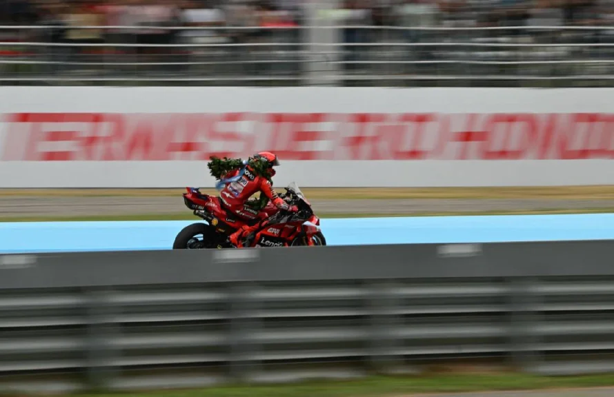 El circuito de Valencia estará en el Mundial de MotoGP hasta 2031