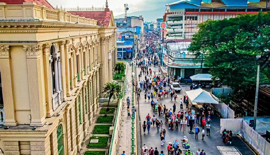 APLAN baja tarifas para establecimientos comerciales del Centro Histórico