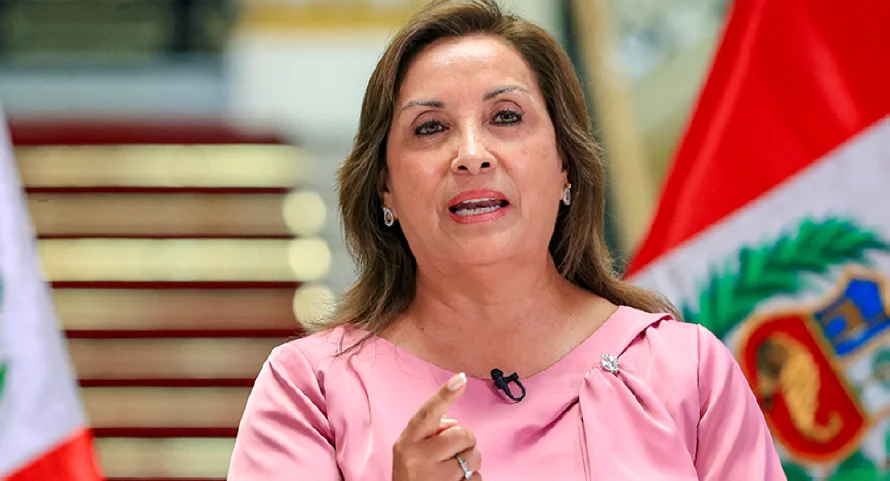 Boluarte convoca a elecciones en Perú para abril de 2026