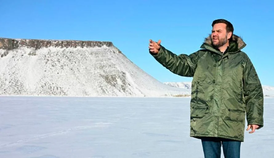 El vicepresidente de EEUU acusa a Dinamarca de haber descuidado Groenlandia y Trump insiste en su interés