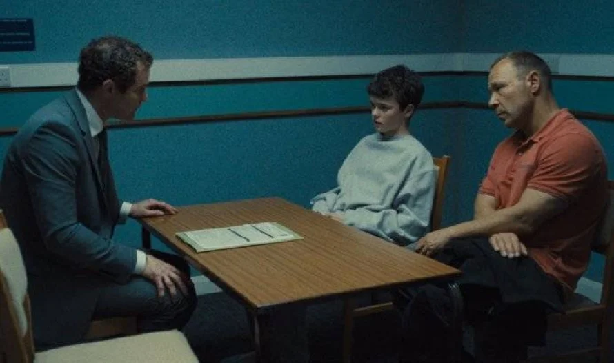 La serie "Adolescencia" se difundirá en los centros de enseñanza secundaria británicos