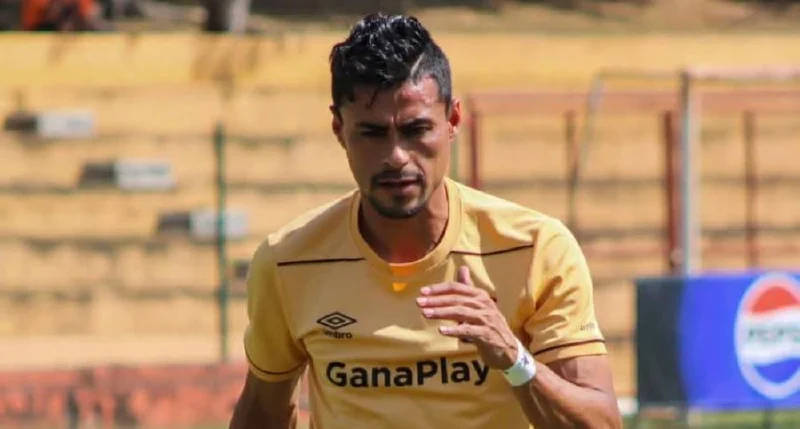 Darwin Cerén tras el empate ante FAS: "Me voy un poco molesto con la actitud del equipo"