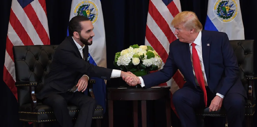 Bukele le responde a Trump "¡Adelante juntos!", tras envío de más migrantes a El Salvador