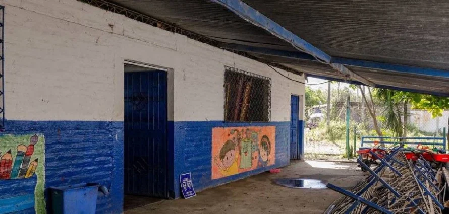 Aprobada reforma para que Ministerio de Educación legalice propiedad sobre 1,636 inmuebles: ¿cómo se aplicará?