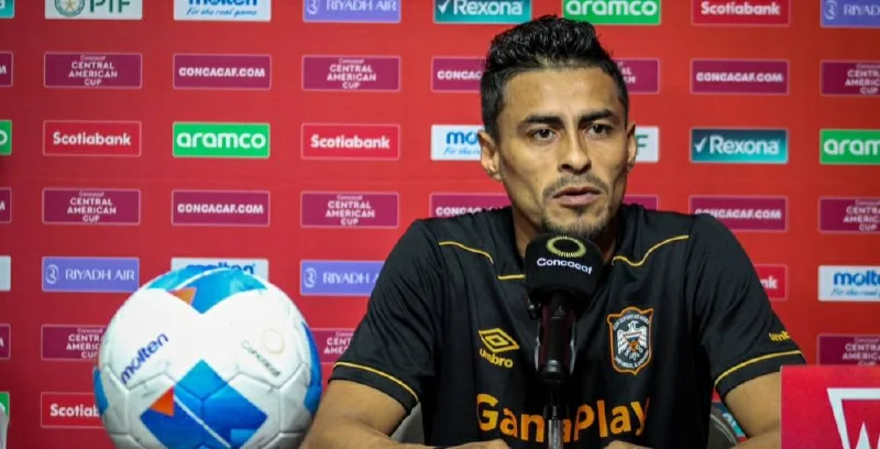 Darwin Cerén: "Jugar a puerta cerrada es una decisión que afecta a los jugadores directamente"