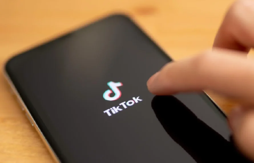 Amazon presenta una oferta para adquirir TikTok, según The New York Times