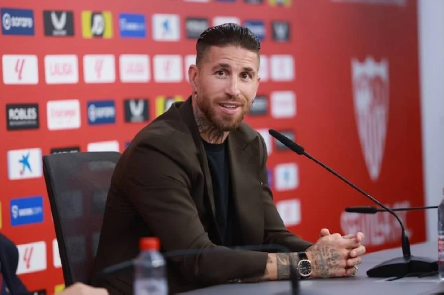 Sergio Ramos lanzará una canción con el artista de regional mexicano Carín León