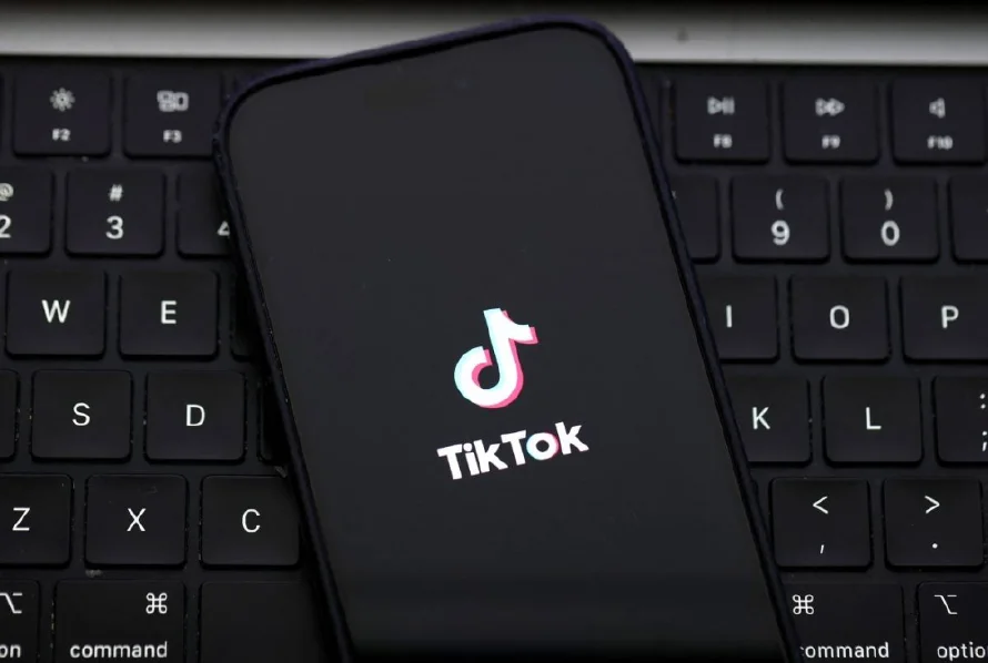 Oracle, Amazon o el fundador de OnlyFans, una carrera abierta por comprar TikTok en EE.UU.