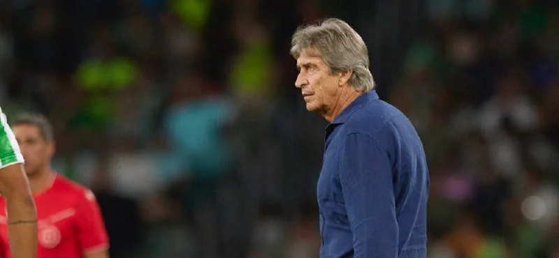 Manuel Pellegrini: "El Barcelona es un gran equipo, pero no hay que estar acomplejados"