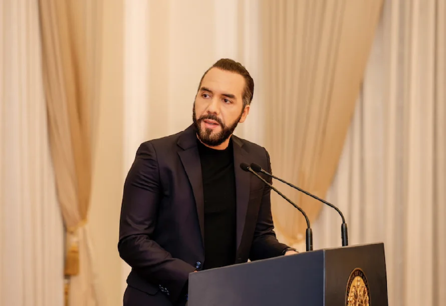Bukele anuncia inyección de $1,000 millones para aumentar flujo de capital en el mercado interno
