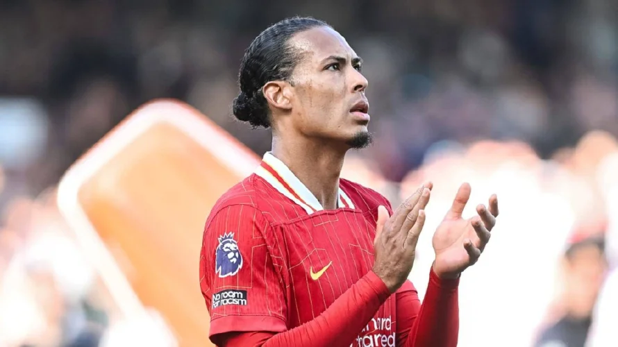 Virgil Van Dijk confirma que su renovación con Liverpool avanza
