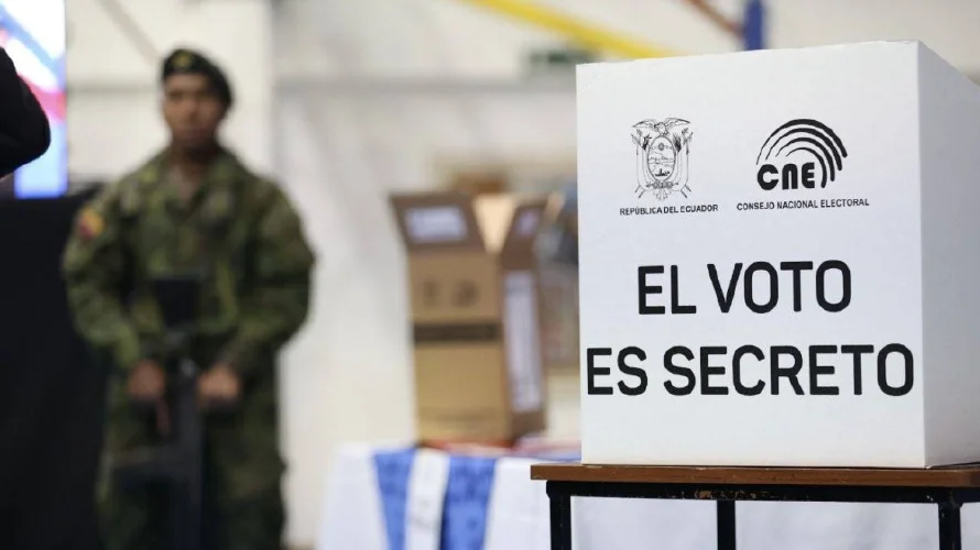 Ecuador vota en medio de una violencia criminal sin precedentes: un homicidio por hora