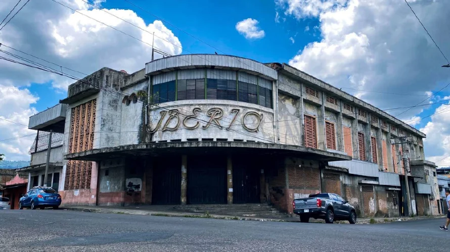 El Salvador llegó a tener unas 100 salas de cine sin desarrollar una industria cinematográfica