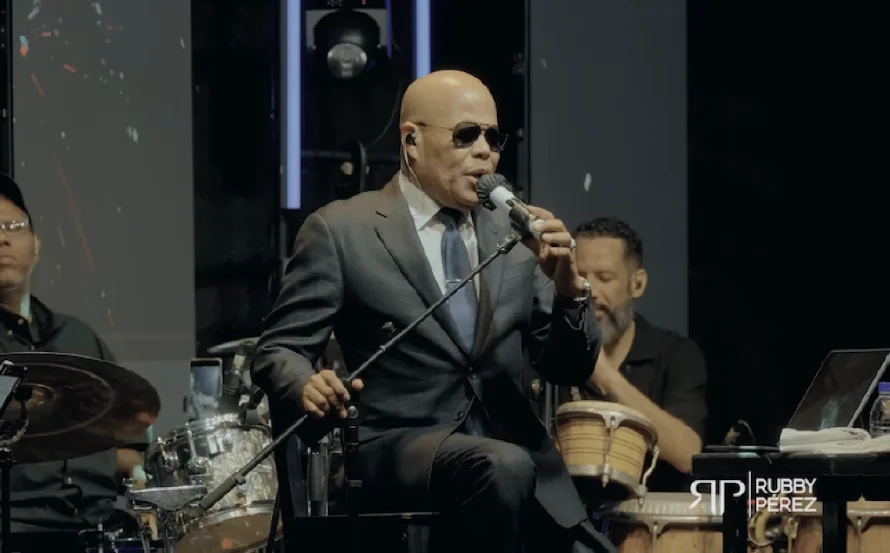 Muere Rubby Pérez, "la voz más alta del merengue", tras derrumbe en discoteca de Santo Domingo
