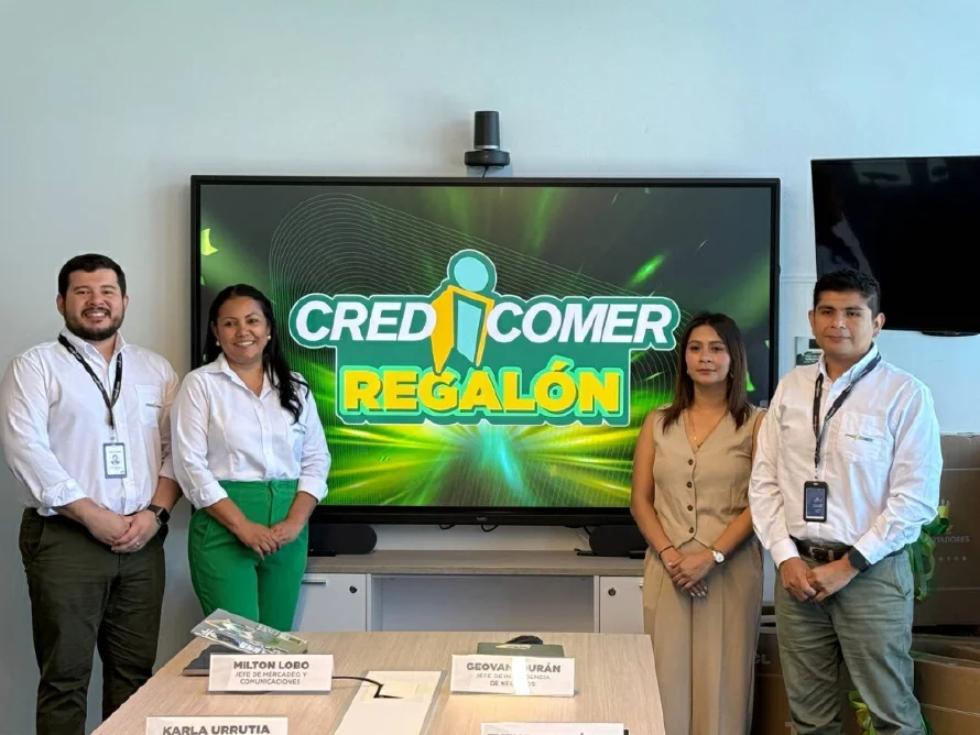 Credicomer da el banderazo de salida a su promoción "Credicomer Regalón" con la primera rifa de Smart TVs