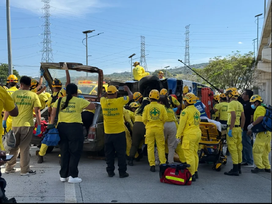 Comandos de Salvamento hace simulacro terrestre previo a vacaciones de Semana Santa 2025