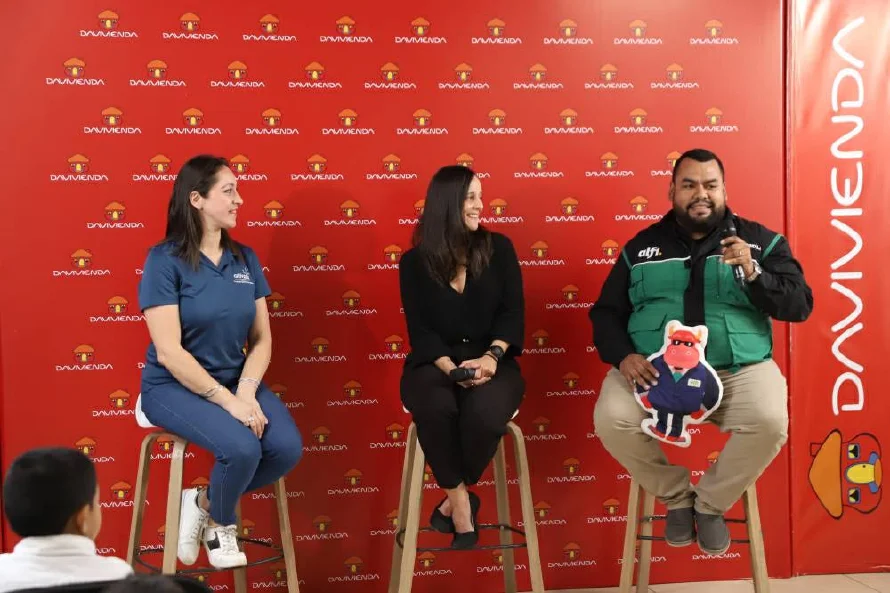 Davivienda impacta a más de 7,000 jóvenes salvadoreños con educación financiera en el cierre de la Global Money Week 2025