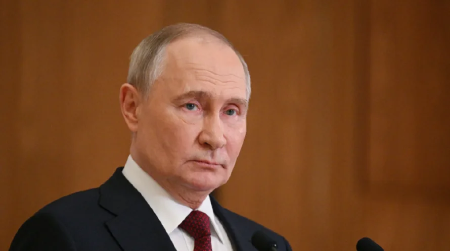 Putin llama a aprovechar la experiencia de la guerra en Ucrania para renovar Armada rusa