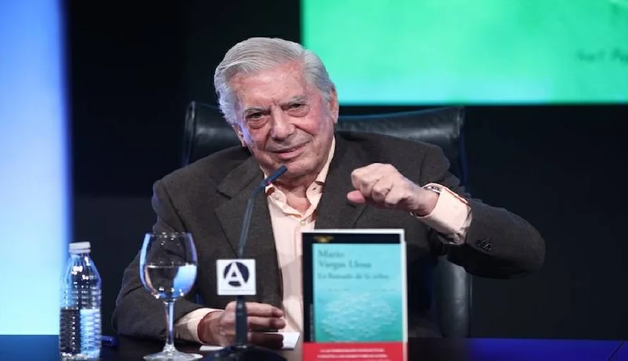 Así relató Vargas Llosa la elección de 1984 en El Salvador, entre guerra y democracia
