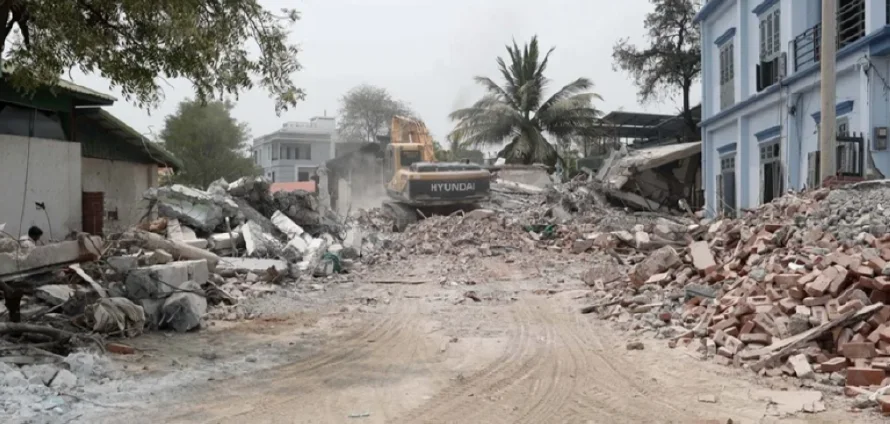 La ONU alerta de que miles de personas siguen "en crisis" tras el terremoto que dejó casi 3,700 muertos