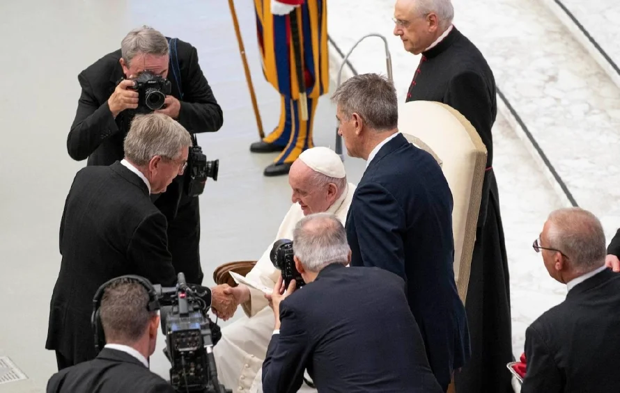 Comité Olímpico Internacional expresa su pesar por la muerte del Papa Francisco, "un fiel defensor del Movimiento Olímpico"