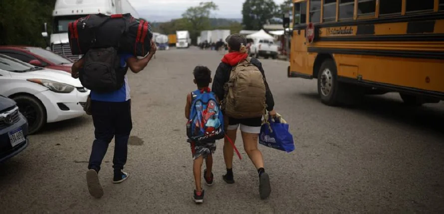 Solo 198 salvadoreños detenidos en la frontera sur de EE.UU.