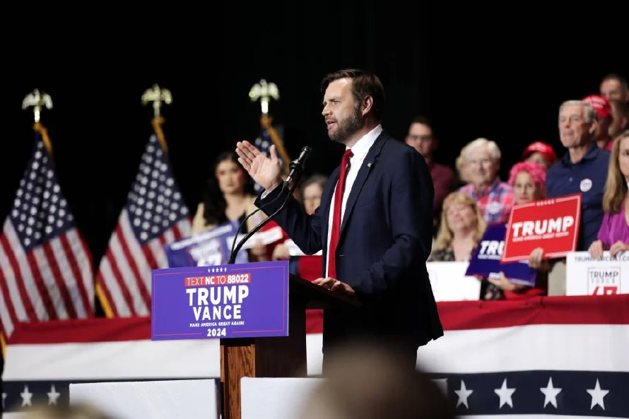 JD Vance afirma que propuesta de paz de EE.UU. exige que Ucrania y Rusia cedan territorio