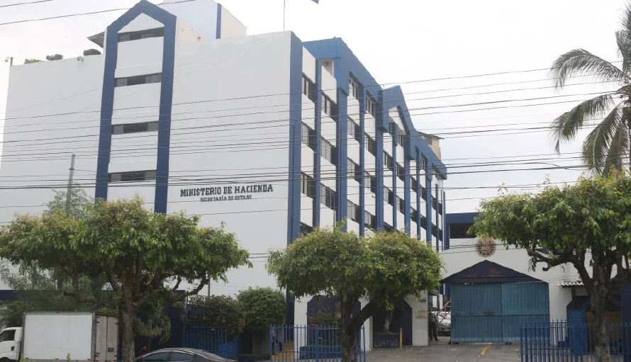 Dirección de Impuestos calcula que la evasión fiscal se ha reducido a $400,000 en El Salvador
