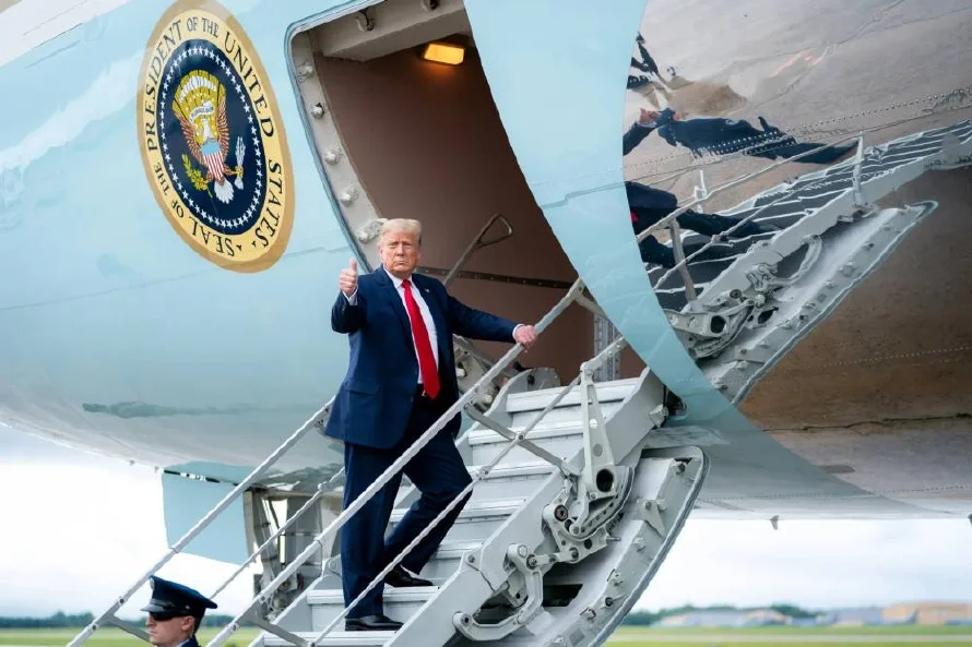 Trump quiere aprovechar su viaje a Roma para hablar con otros líderes sobre aranceles