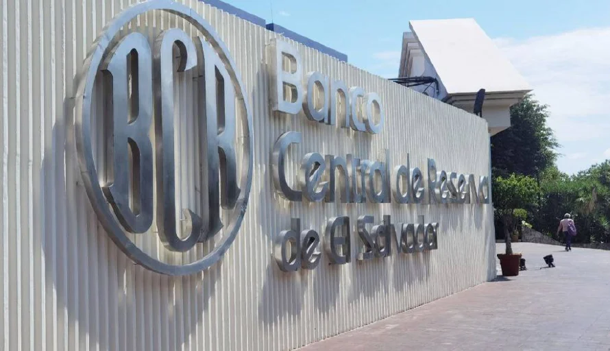 BCR deberá aprobar normas para proteger datos crediticios de salvadoreños en la nube