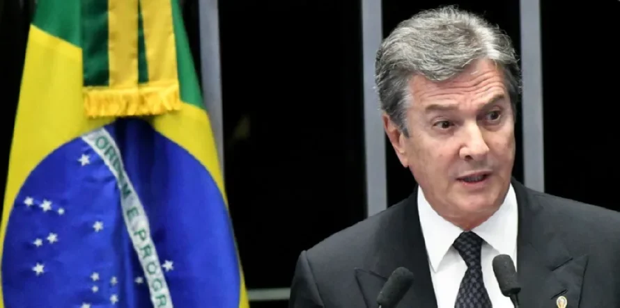 El expresidente brasileño Fernando Collor de Mello es detenido por un delito de corrupción