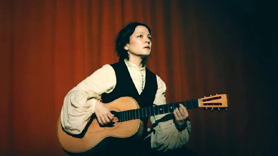 Natalia Lafourcade presenta su álbum "Cancionera", cargado de alma y folclore