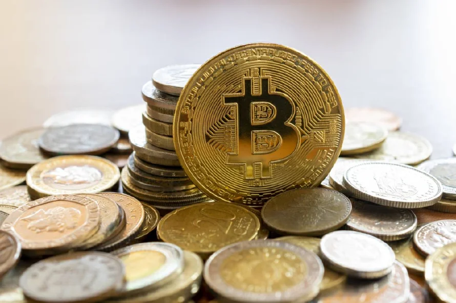 FMI afirma que el gobierno salvadoreño cumple acuerdo de no acumular bitcoins