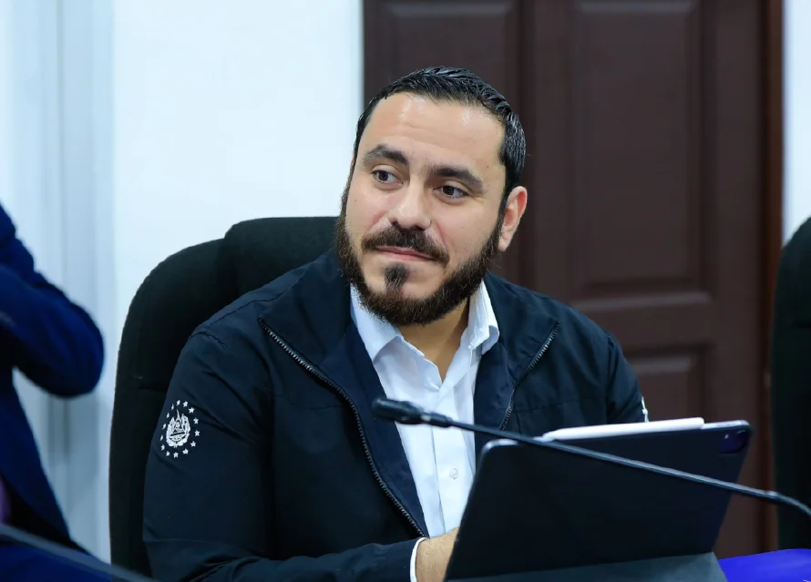 Ministro de Salud pide reformar la Ley de Trasplantes y simplificar criterios para asignar órganos a pacientes