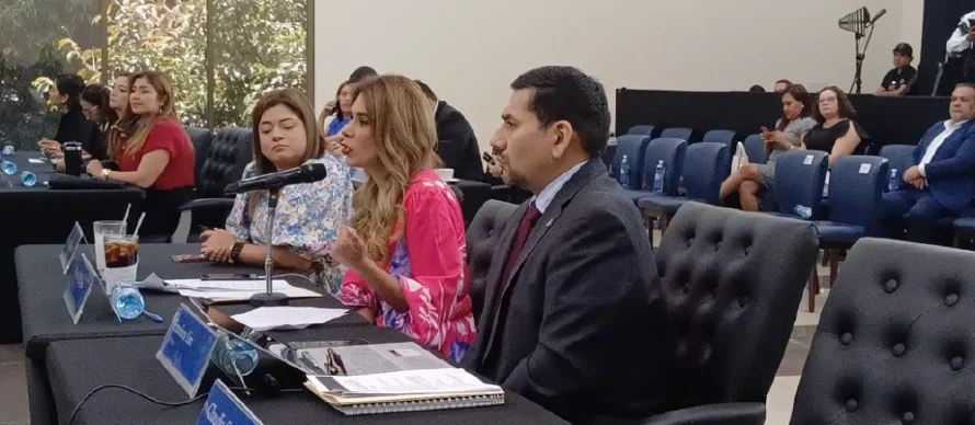 Registran votos de Arena "en contra" del régimen de excepción, Marcela Villatoro dice "es ilegal"