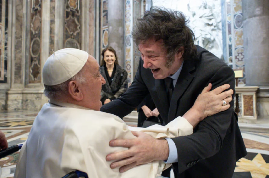 Milei dice que le cumplió la promesa al Papa Francisco de cuidar a los pobres