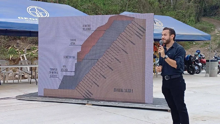 ¿Qué respondió el ministro de Obras Públicas sobre la reforma de información de la carretera Los Chorros?