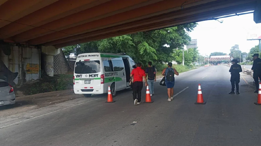 MOPT ofrece transporte gratis desde Las Delicias hacia El Salvador del Mundo y terminal de occidente