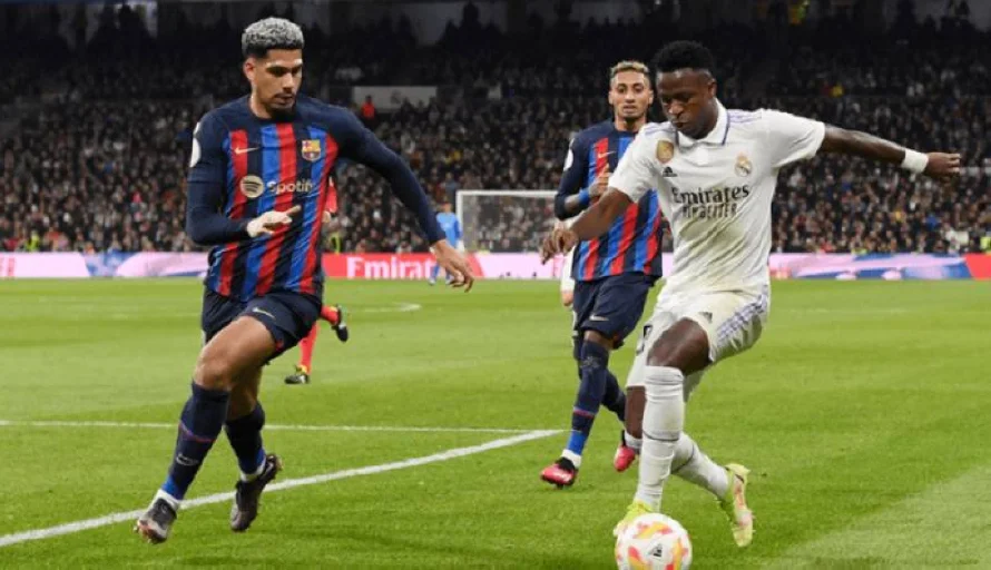 El clásico Barcelona-Real Madrid puede decidir el domingo el título en España