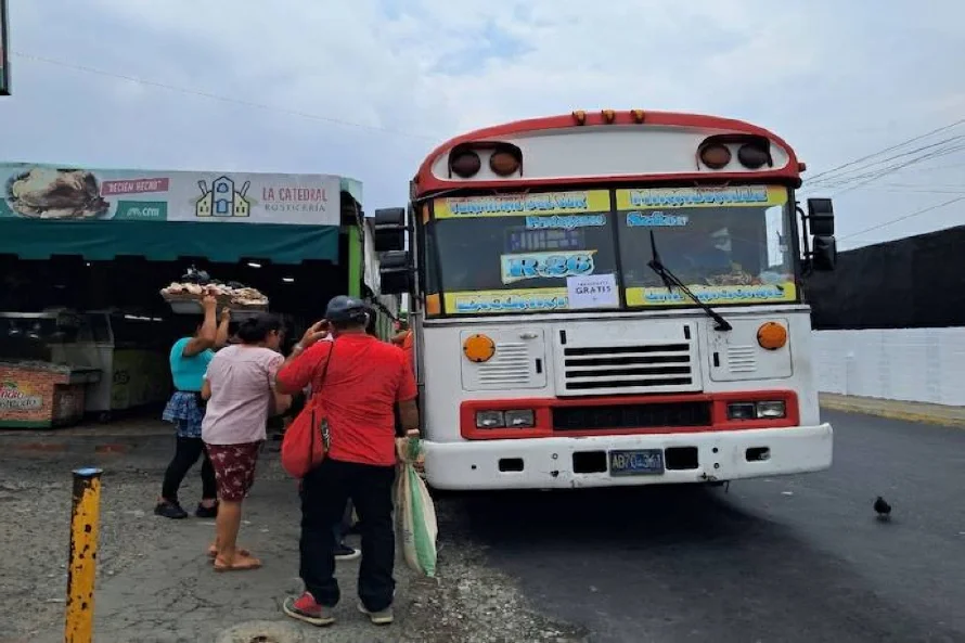Dueño de la ruta 26 desmintió acusaciones de impago de compensación y dice que están circulando con normalidad