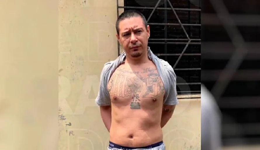 Todos caerán", asegura Bukele sobre pandillero que se escondía en una caleta en Sonsonate