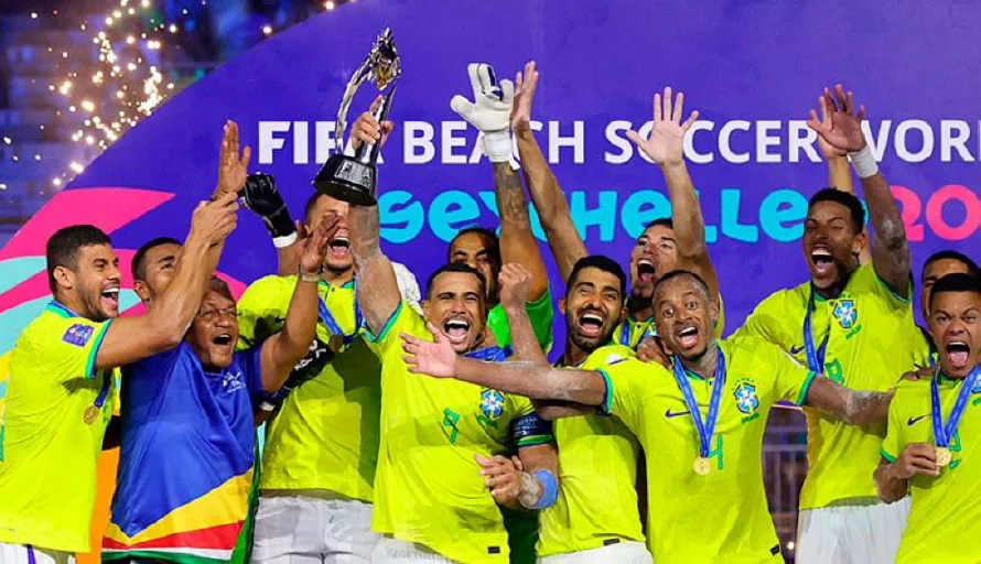 Brasil se queda con el Mundial de Fútbol Playa al vencer 4-3 a Bielorrusia