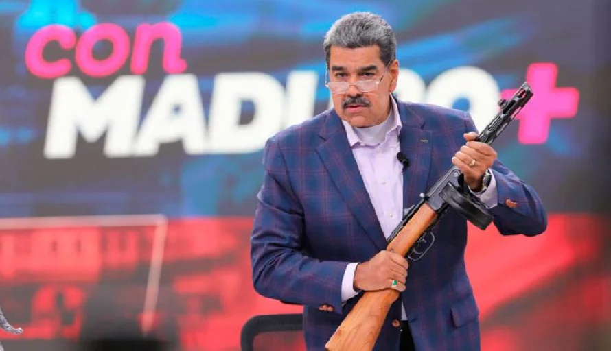 Venezuela califica como acto de "cinismo" y "propaganda" alerta de viaje de EE.UU.
