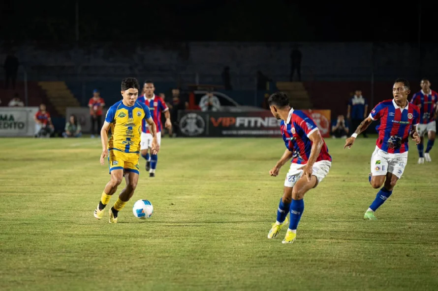 FAS buscará sorprender a un sólido Municipal Limeño en el arranque de semifinales