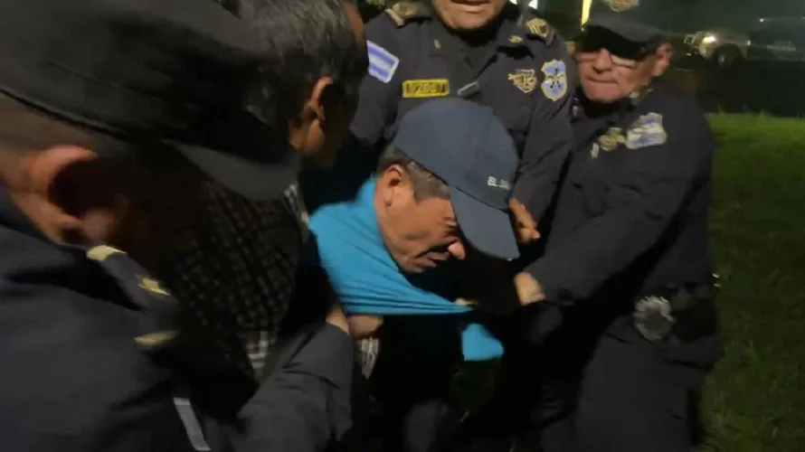 Iglesia Elim tilda de "injusta e ilegal" la captura de su pastor y miembro de la comunidad El Bosque