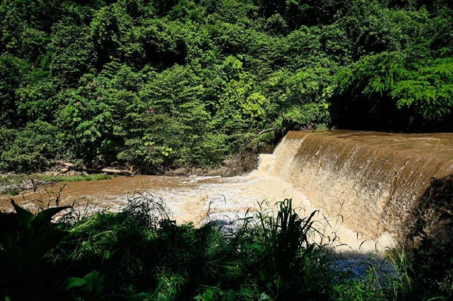 Gobierno pide autorizar crédito por $71.8 millones para planta de tratamiento de aguas residuales en Puerto de La Libertad